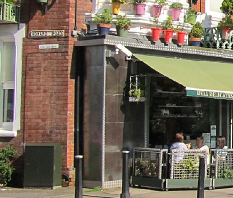 Queen's Road shopping area in Clarendon Park