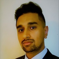 Ricky Vaja- moderator