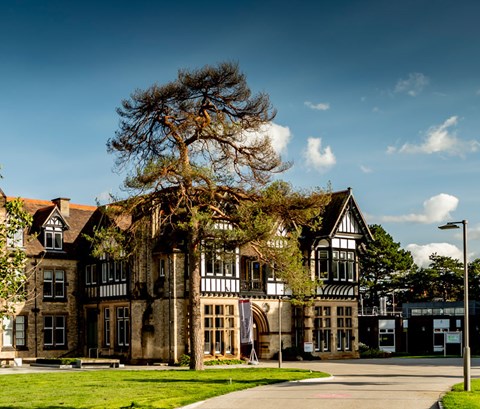 Wide view of Brookfield, part of University of Leicester campus.