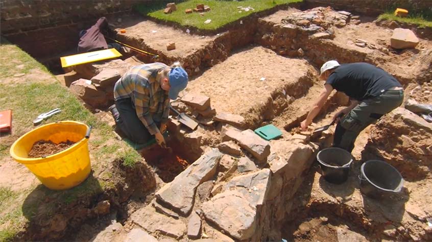 Archaeology Field Schools at Leicester