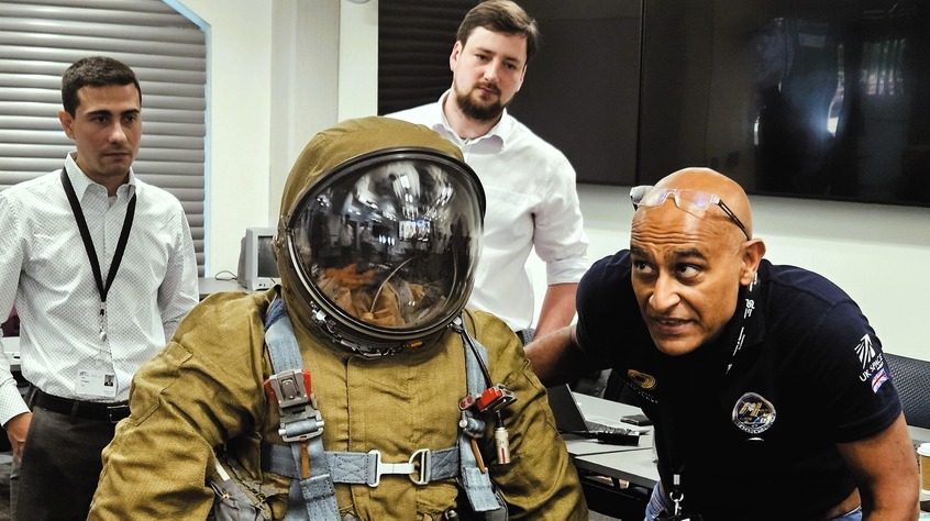 Our Space short courses offers a dynamic introduction to space missions, the science and engineering behind them, and the key drivers shaping space activity today