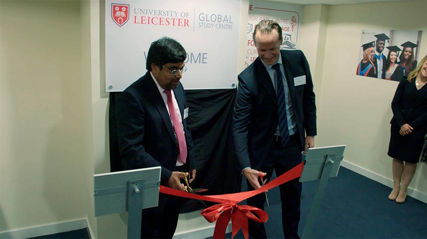 Navitas CEO Scott Jones and Vice-Chancellor Professor Nishan Canagarajah formally open the University of Leicester Global Study Centre.