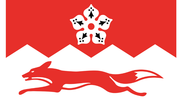 Design of the Leicestershire flag, which features a red fox and a white cinquefoil on a white and red background.