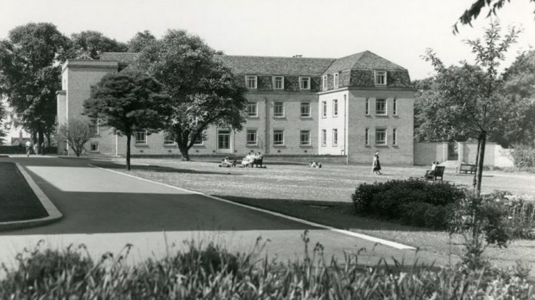 Black and white image of the Astley Clarke Building as it looked in the 1950s.