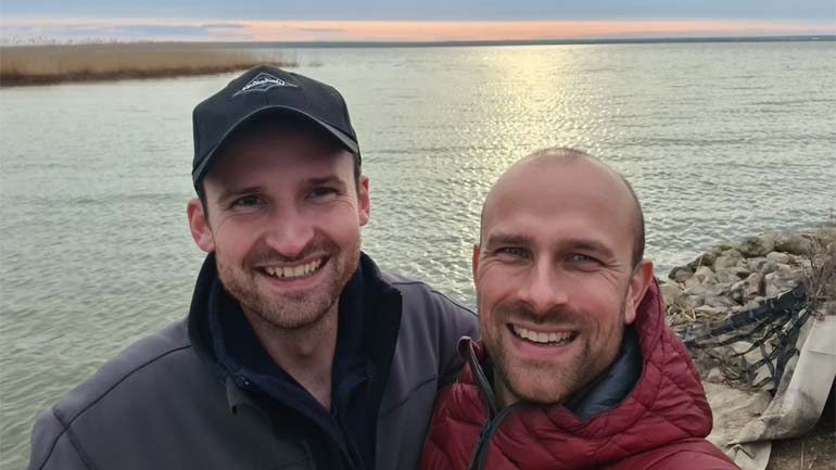 Chris (R) with fellow volunteer, Pete in Ukraine