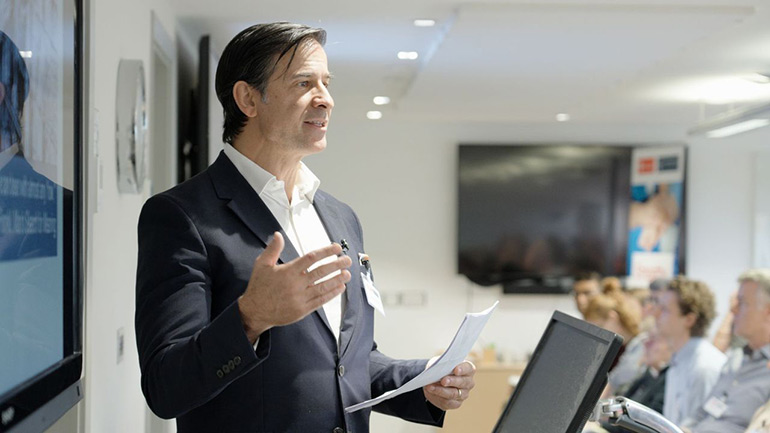 Professor Jeremy Howick