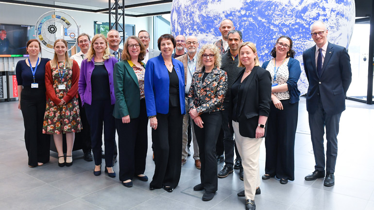 Dr Nicola Fox (centre), Associate Administrator for NASA’s Science Mission Directorate, with representatives of Space Park Leicester, NASA and the UK Space Agency.