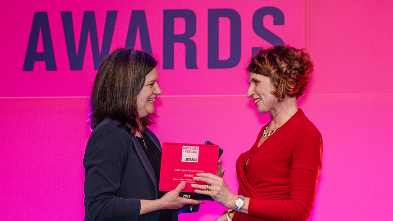 Professor Suzanne MacLeod accepts award at Museum and Heritage Awards 2024