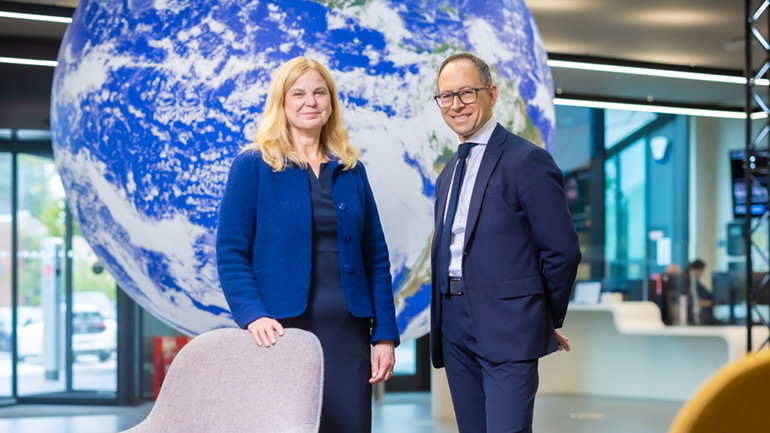 Professor Sarah Davies and Professor Richard Ambrosi.
