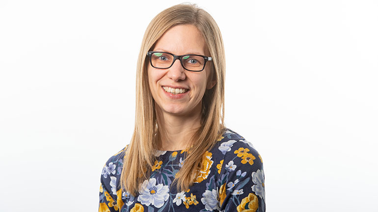 Dr Catherine John