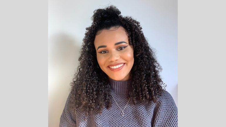 Kayesha Coley head and shoulders
