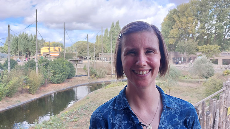 Dr Lauren Lansdowne