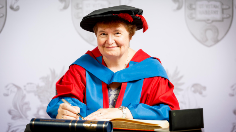 Fiona Rayment 770