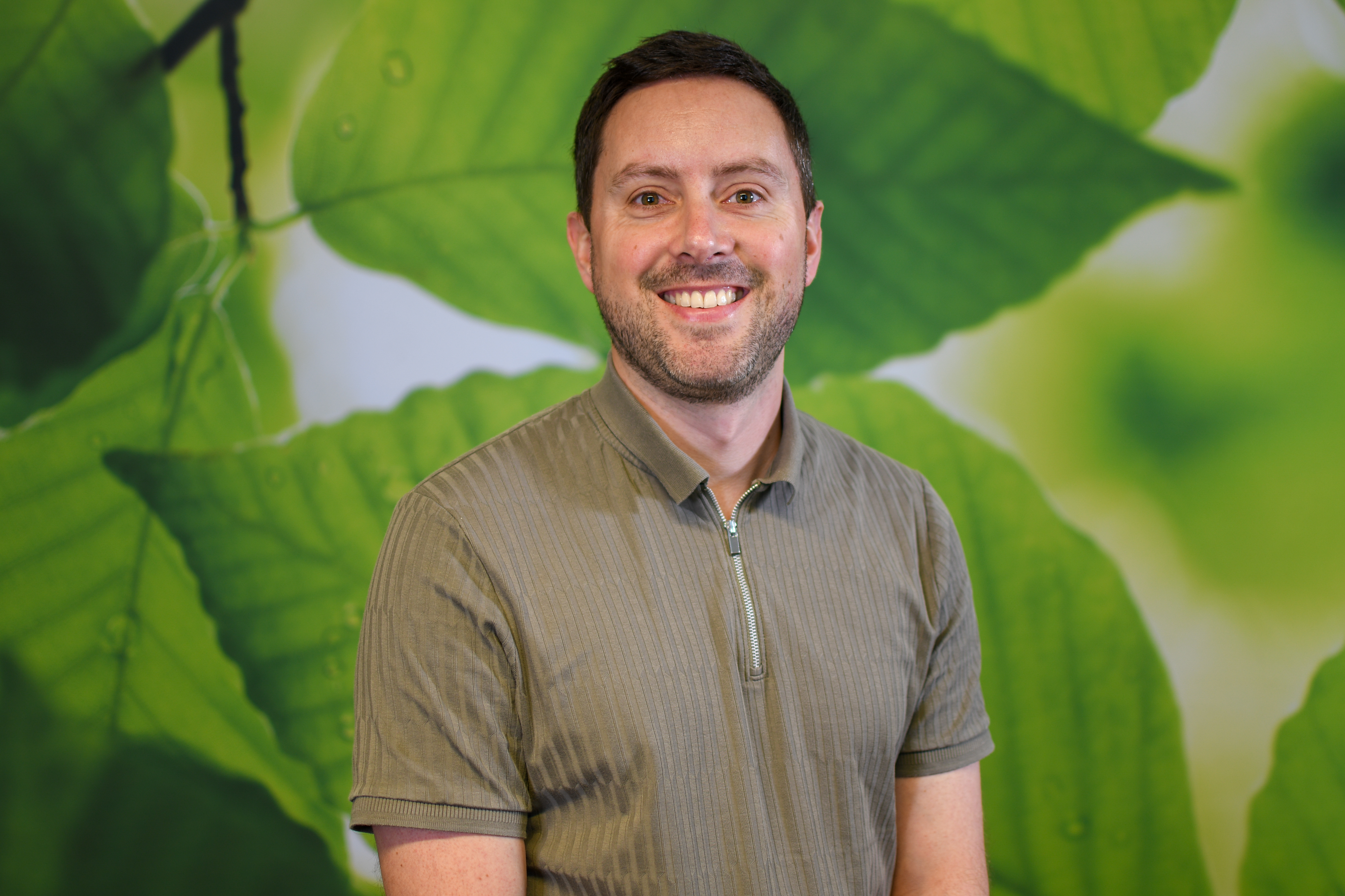 Dr Ash Routen