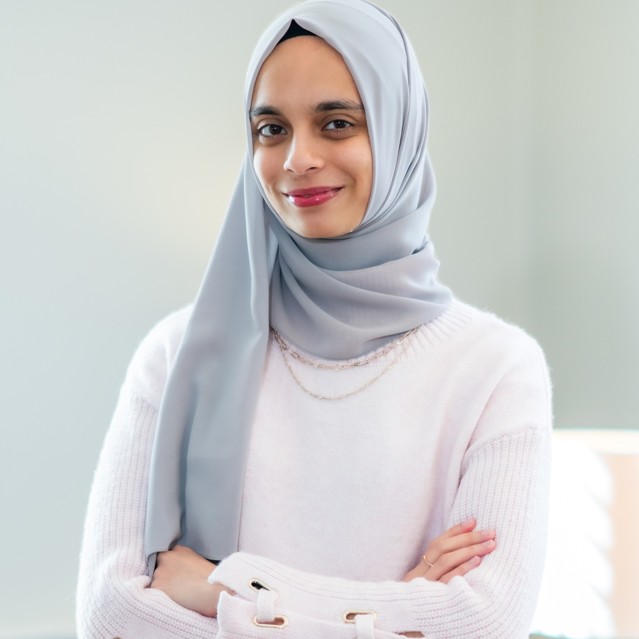 Amber Vayani profile