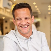 Gary Redfeather headshot