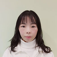 Fang Chen headshot
