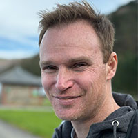 Neil Humpage headshot