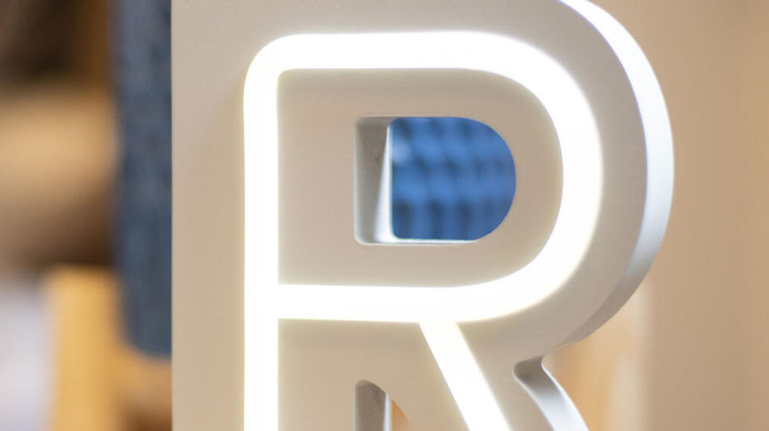 Image of letter R