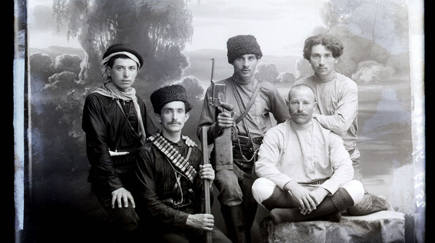 HaShomer, around 1913. Archives of the Pinchas Lavon Institute, Avraham Soskin Photo Collection. Sign. P -51055.