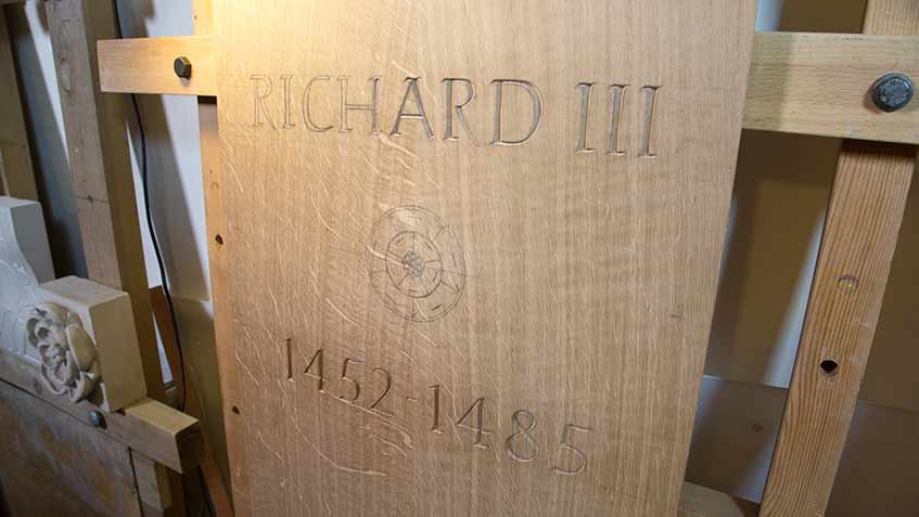 The carving on King Richard III's coffin