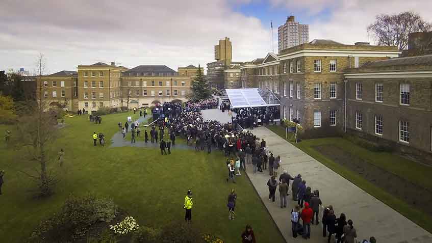 The crowd at the University of Leicester for King Richard III's reinterment 