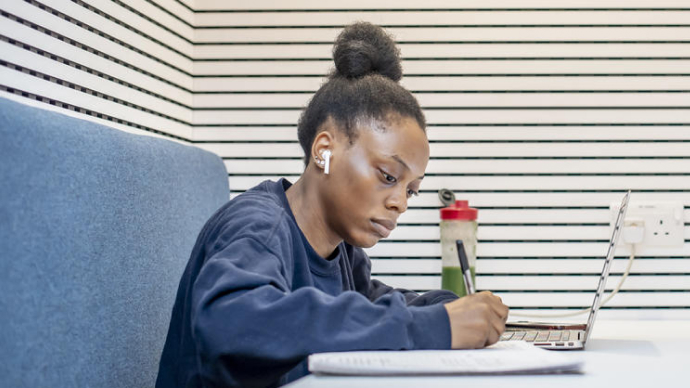 Taking on part time work whilst you study is a great way to earn some money during your time at university. 