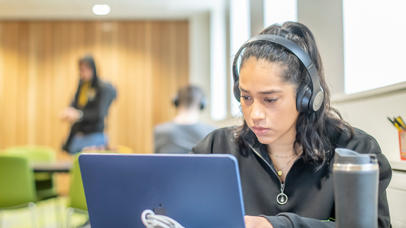 General T&Cs for University of Leicester bursaries and scholarships.