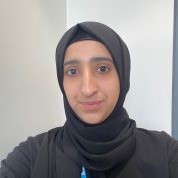 Simra Ahmed headshot